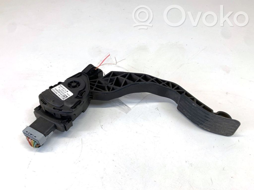 Peugeot 207 Accelerator throttle pedal 