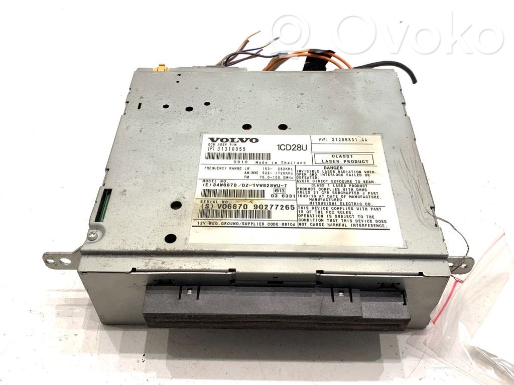 Volvo XC90 Unitate principală radio/CD/DVD/GPS 