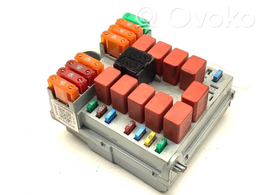 Opel Movano C Fuse box set 