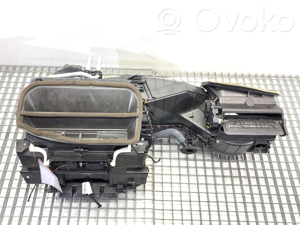 Audi A8 S8 D4 4H Lämmityslaitteen kenno 