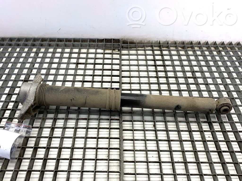 Nissan Qashqai J12 Rear shock absorber/damper 