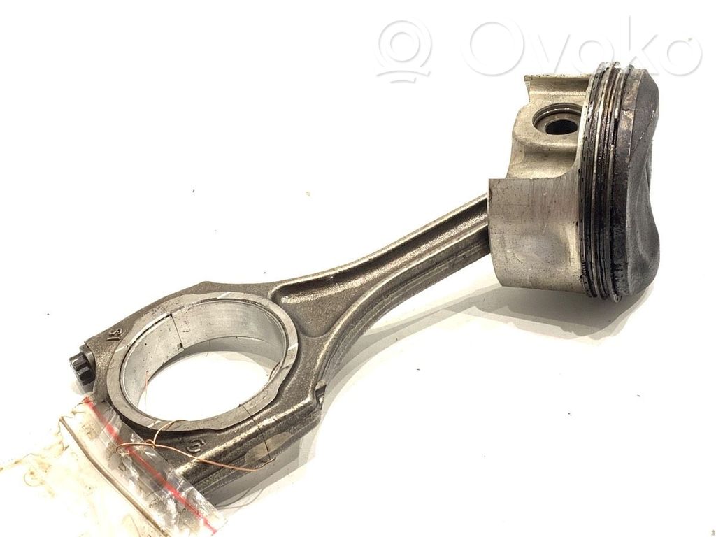 Audi R8 42 Pistón con biela 