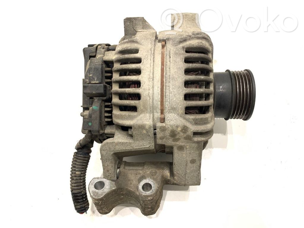 Opel Astra H Alternador 