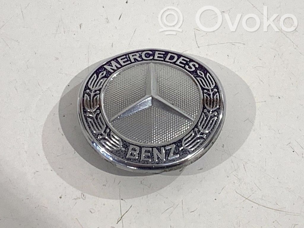 Mercedes-Benz E W212 Herstelleremblem 