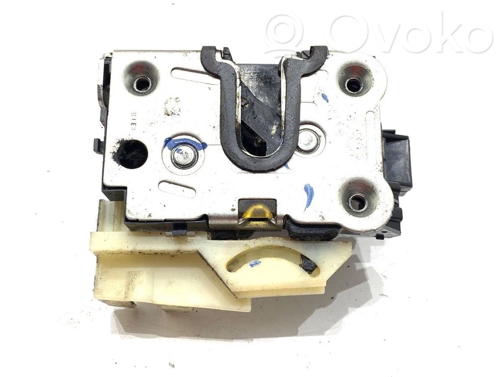 Cerradura de puerta delantera
