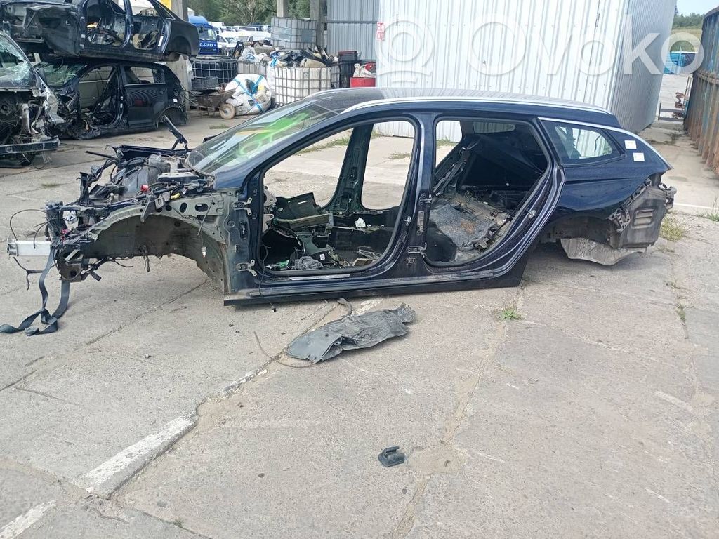 Opel Insignia B Передняя четверть кузова