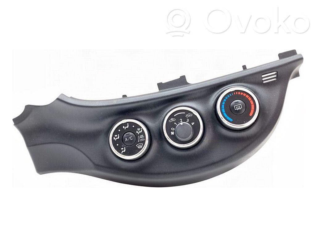Toyota Yaris Przełącznik / Włącznik nawiewu dmuchawy 