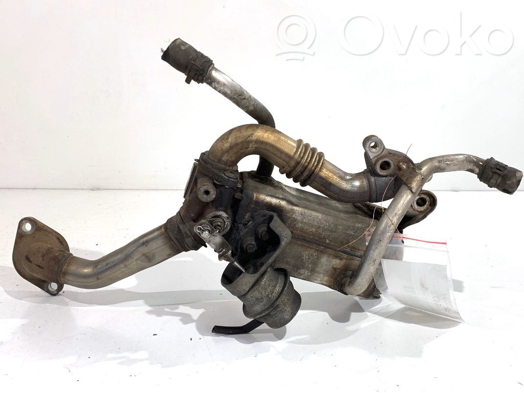 Opel Astra J Chłodnica spalin EGR