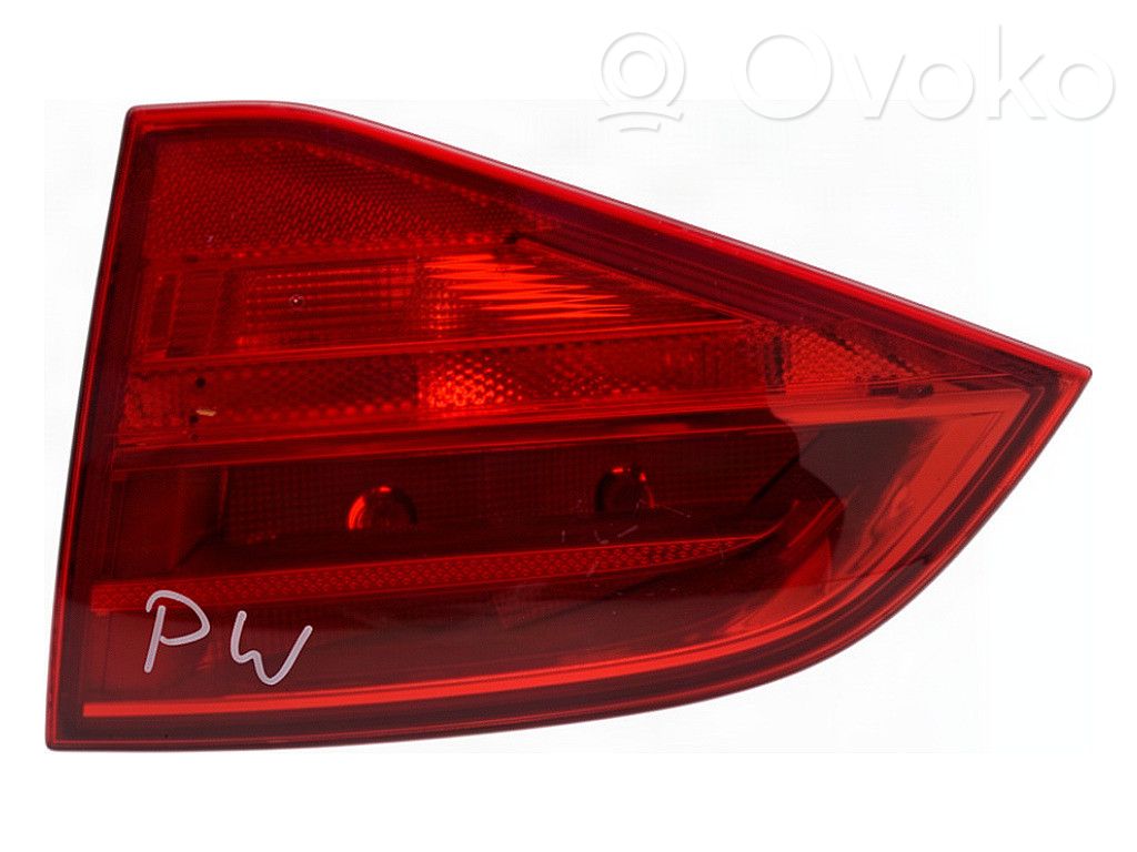 Audi A4 S4 B8 8K Rückleuchte Heckleuchte 