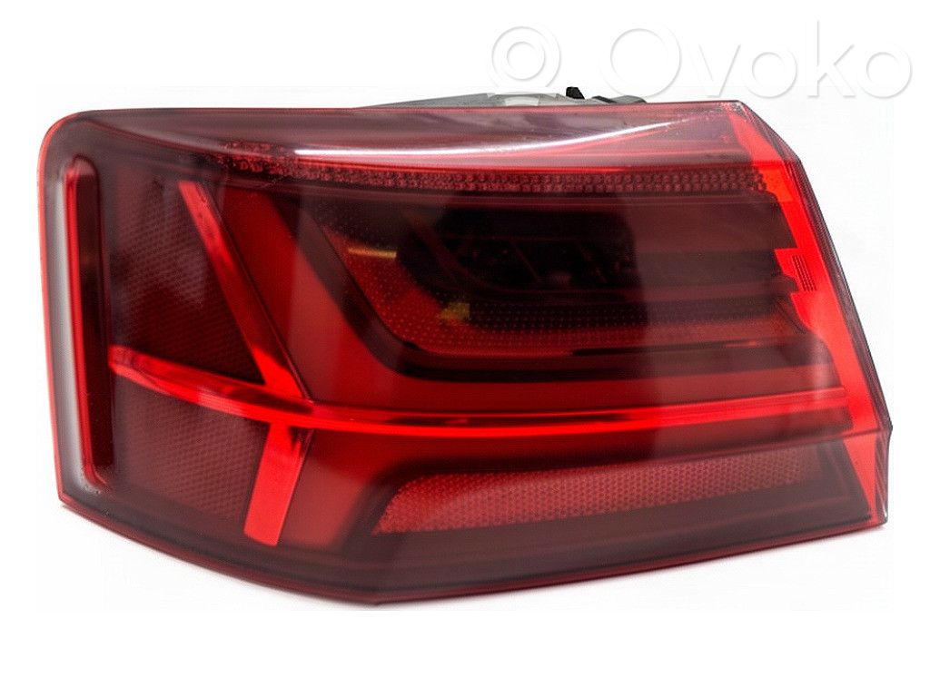 Audi A6 C7 Lampă spate în caroserie 