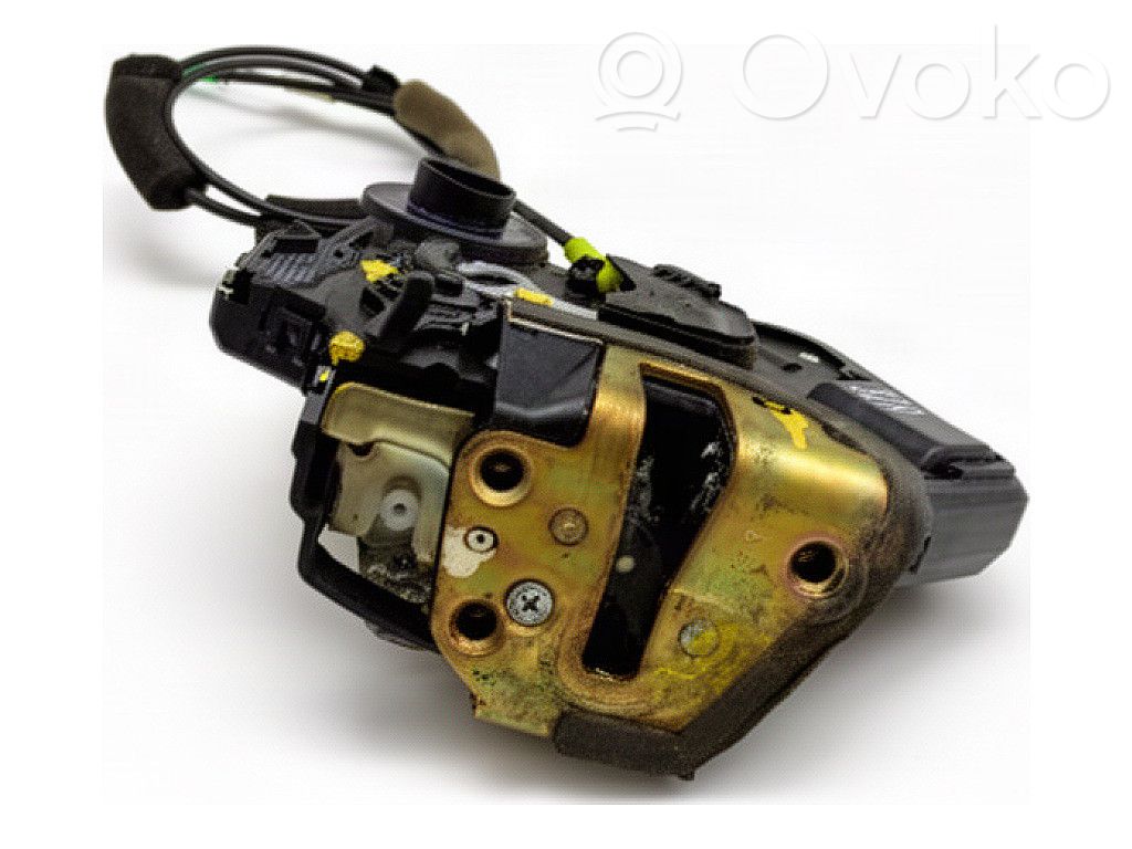 Toyota Avensis T250 Rear door lock