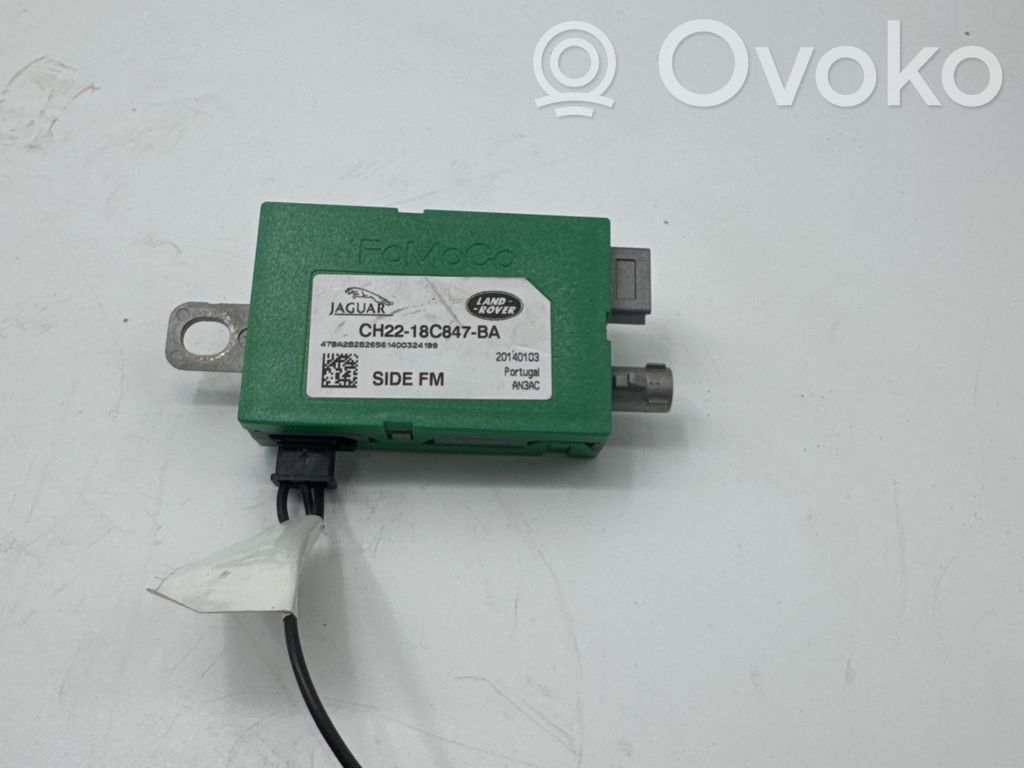 Land Rover Discovery 4 - LR4 Aerial antenna amplifier 