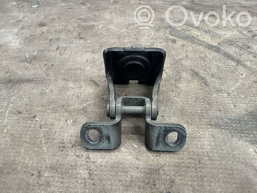 Volkswagen Golf VIII Tailgate/trunk/boot hinge 