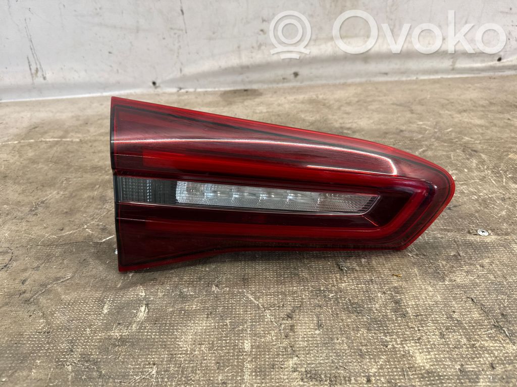 Ford Focus Takaluukun takavalot 