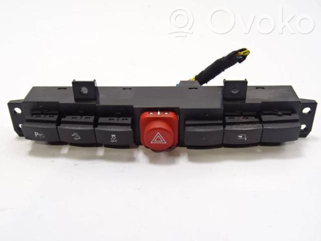 Opel Antara Hazard light switch 