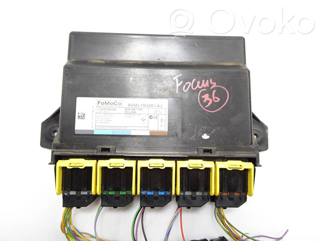 Ford Focus Moduł / Sterownik komfortu 