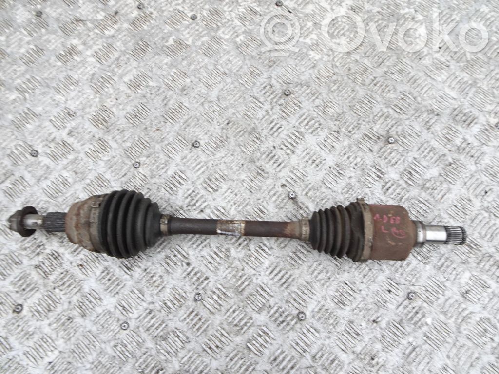 Ford Focus Priekinis pusašis 