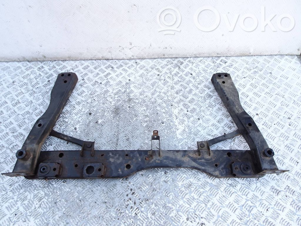 Nissan Qashqai Priekinis sustiprinimas bamperio 