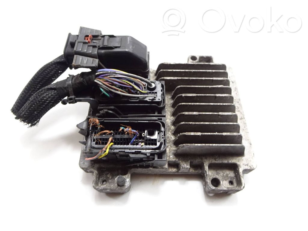 Opel Corsa E Engine control unit/module 