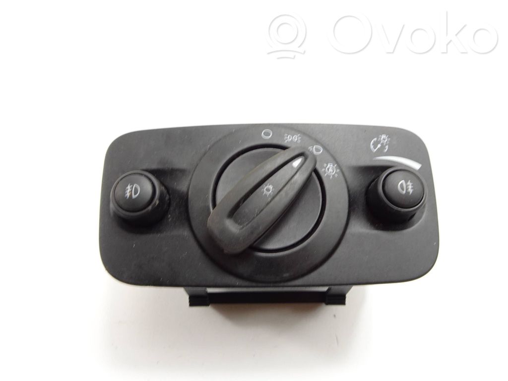 Ford C-MAX II Light switch 