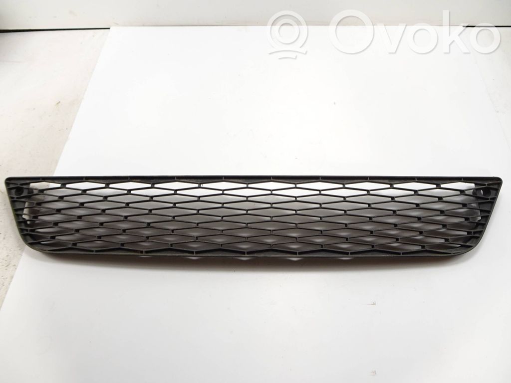 Seat Leon (5F) Atrapa chłodnicy / Grill 