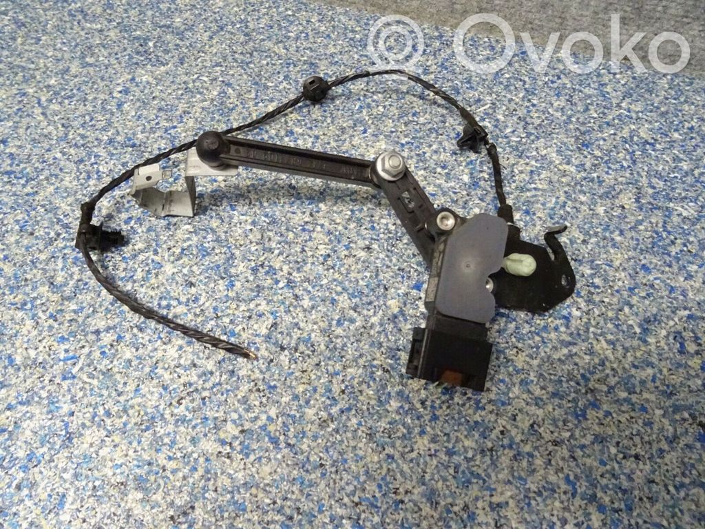 Headlight/headlamp level sensor