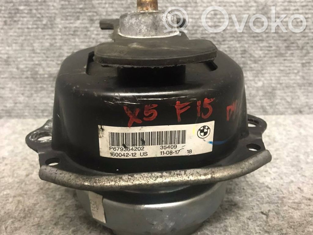 Engine mount bracket   6793642