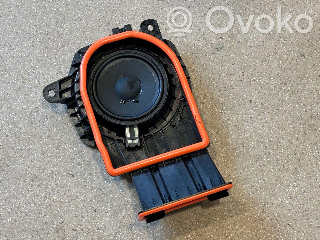 BMW X1 U11 Subwoofer altoparlante 