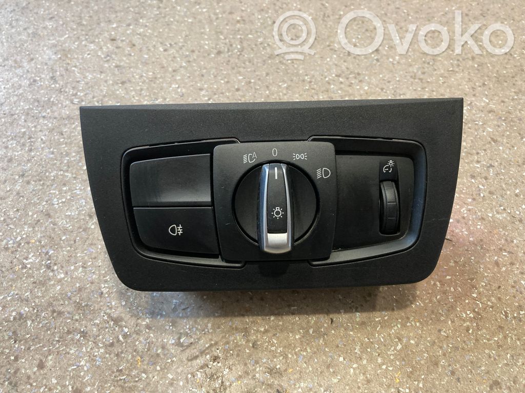 BMW M4 F82 F83 Przełącznik świateł 