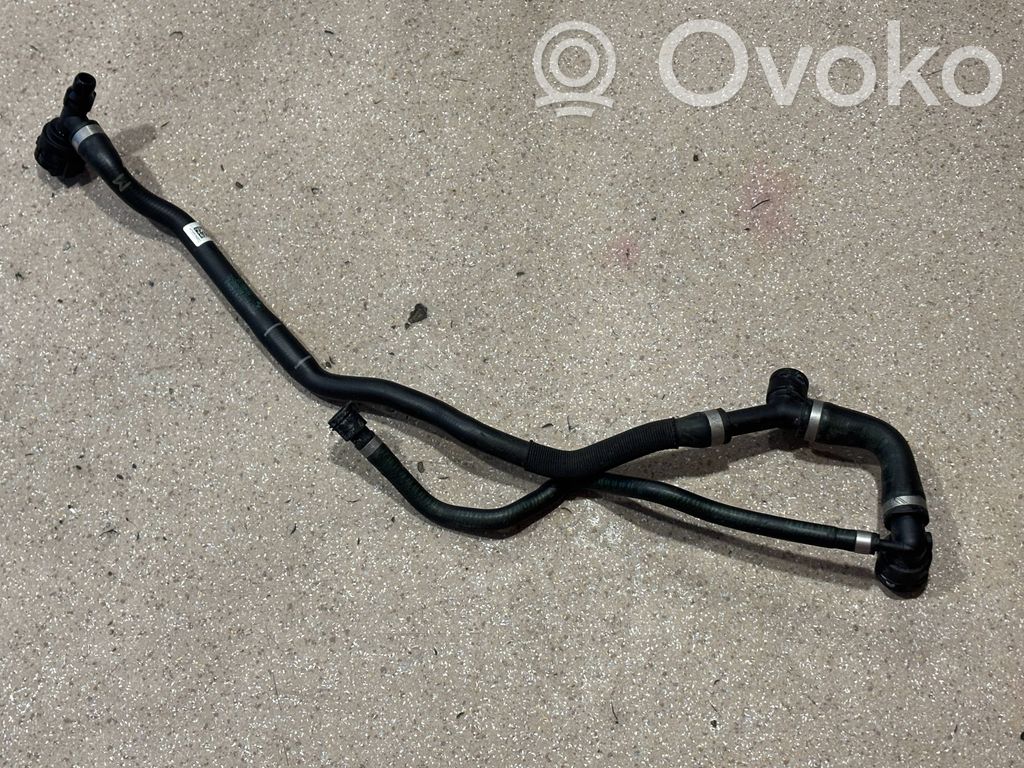 BMW 3 G20 G21 Tubo flessibile del liquido di raffreddamento del motore 