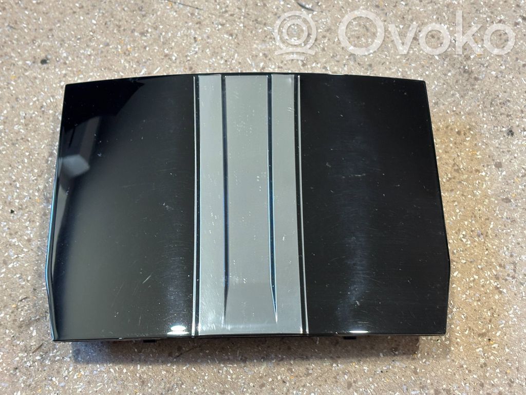 BMW 2 Active Tourer U06 Mascherina/borchia per il sensore del rilevatore Distronic ACC 