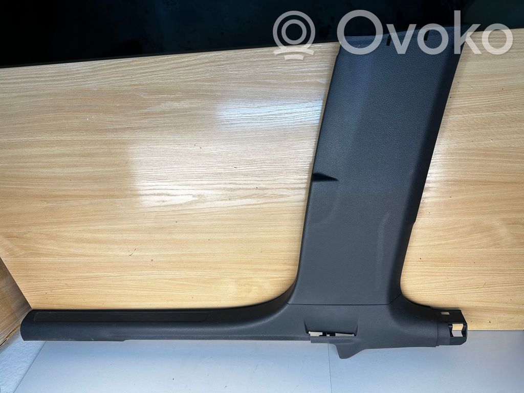 Volkswagen Golf Sportsvan Osłona dolna słupka / B 