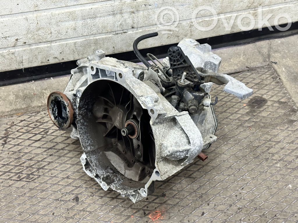 Volkswagen Golf VI Manualna 5-biegowa skrzynia biegów 