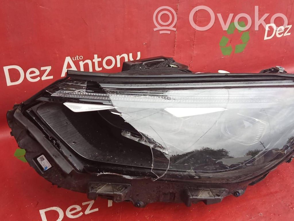 Mercedes-Benz EQE v295 Lampa przednia 