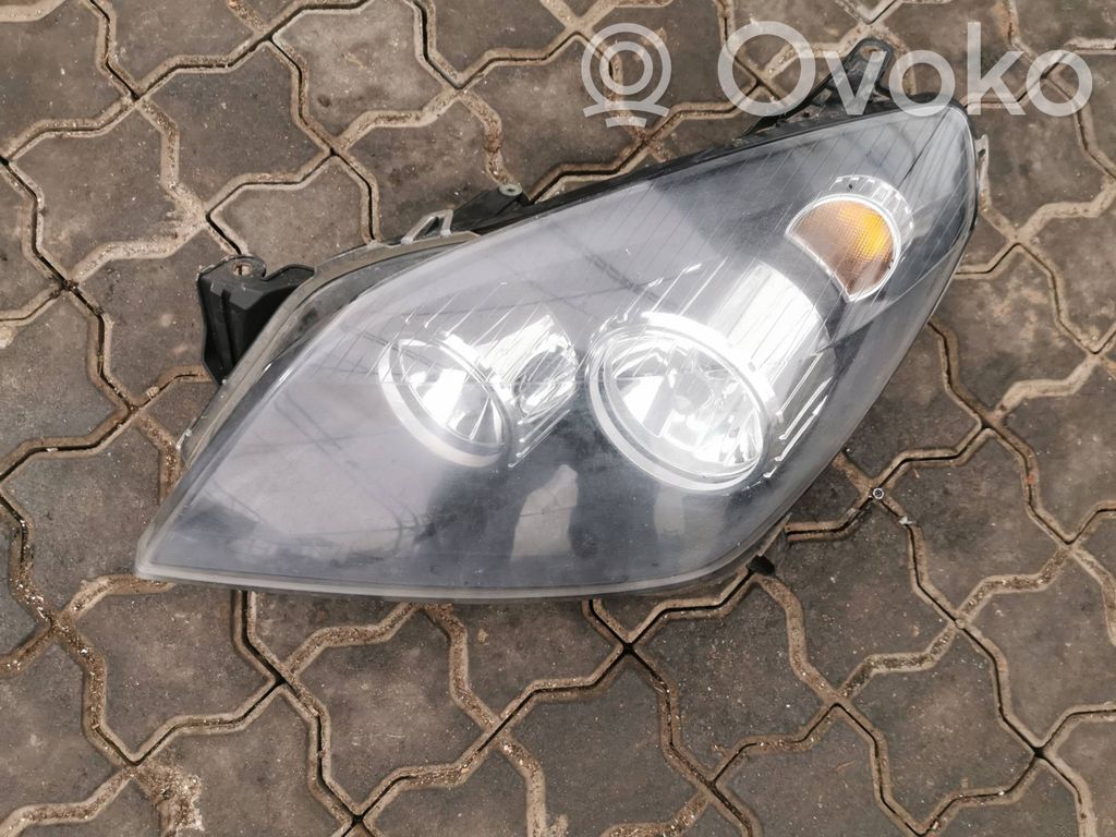 Opel Astra H Scheinwerfer 