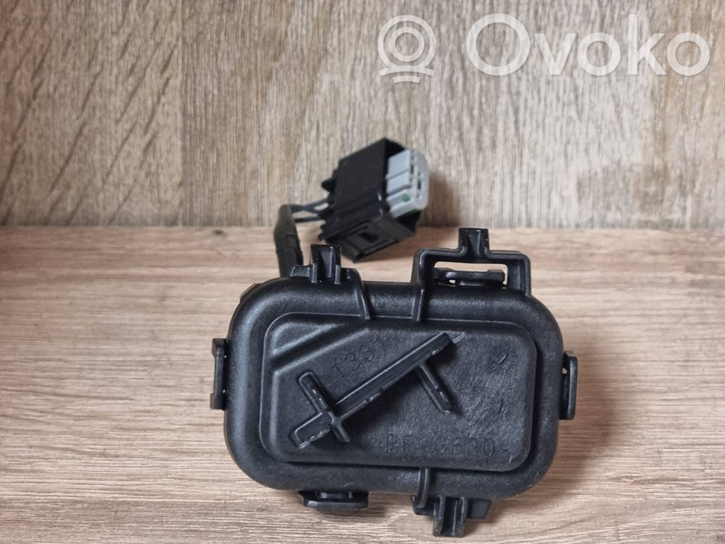 BMW X1 U11 Sensor 