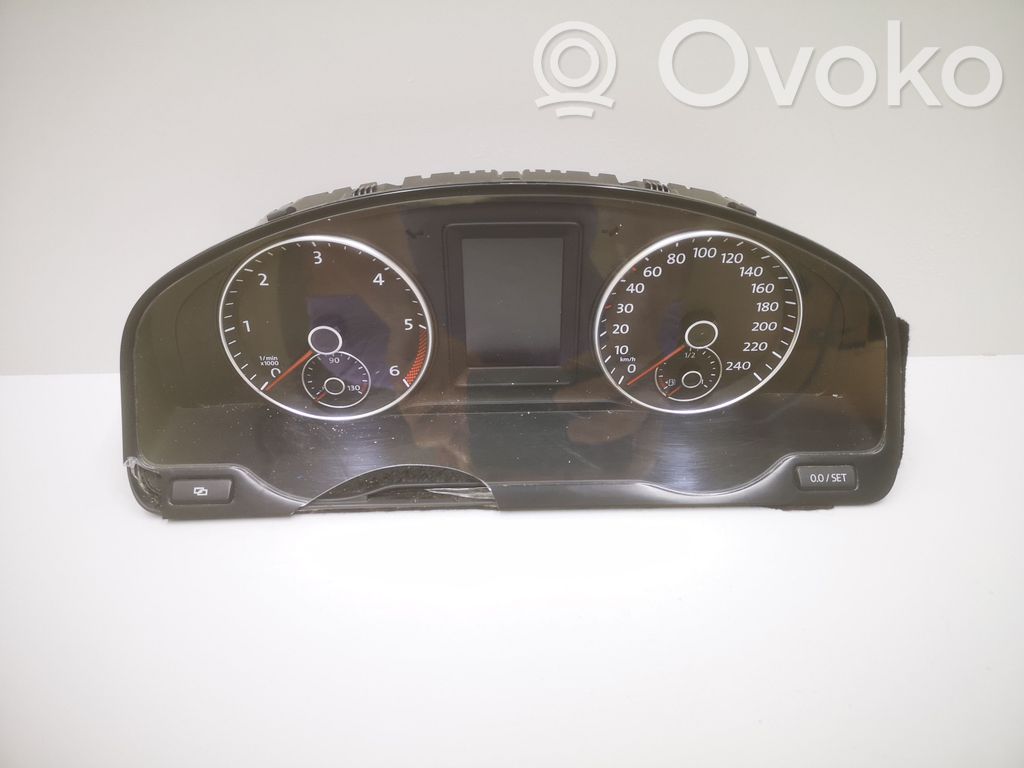 Volkswagen Multivan T5 Tachimetro (quadro strumenti) 