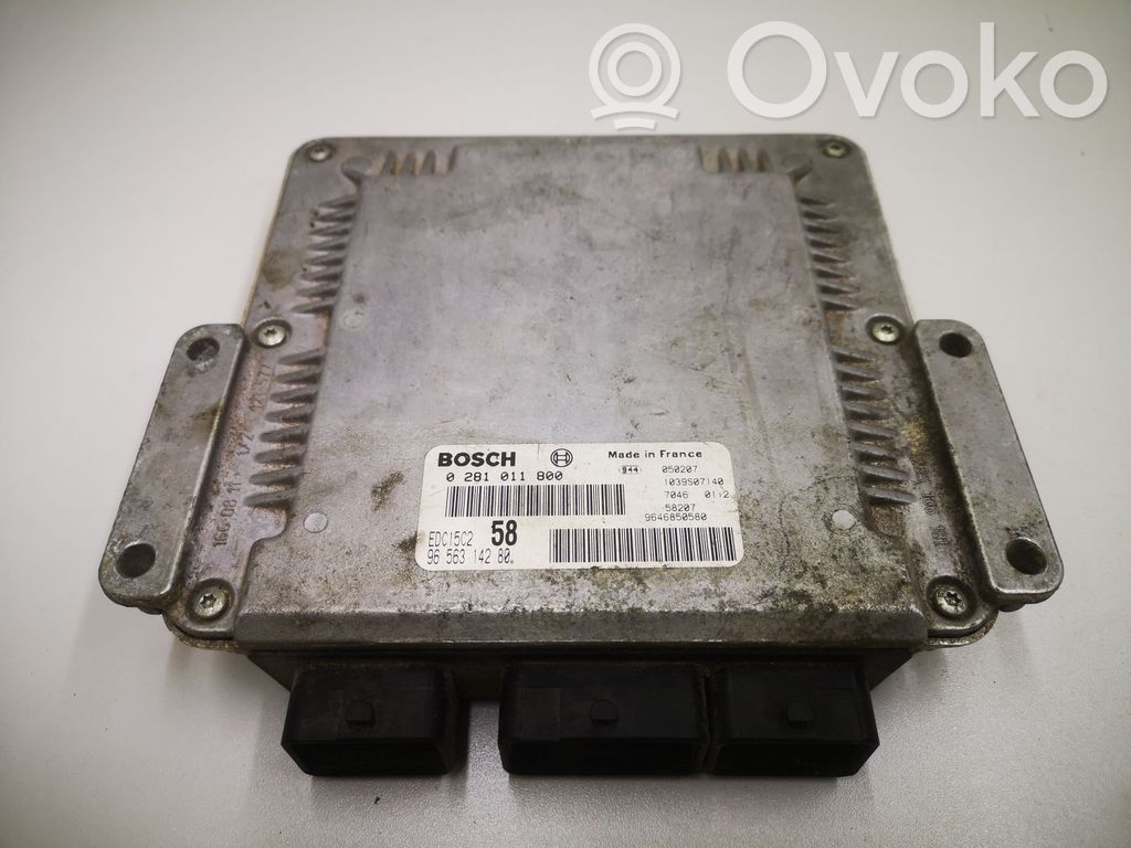 Citroen C8 Engine control unit/module 