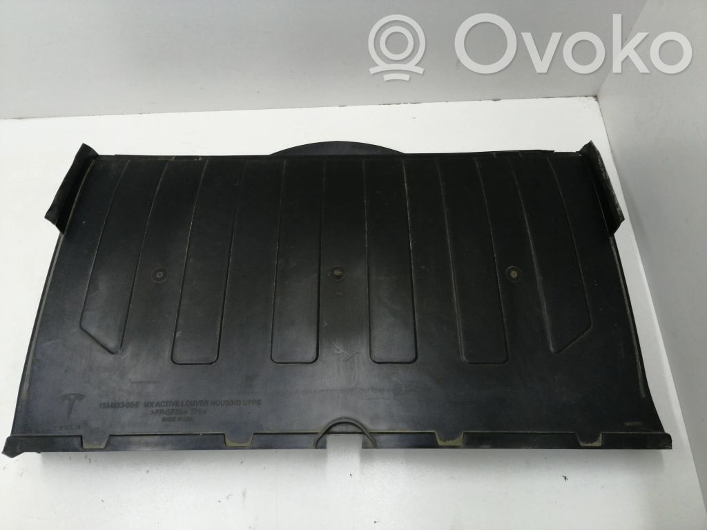 Tesla Model X Intercooler air guide/duct channel 