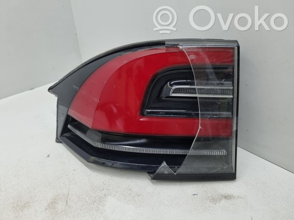 Tesla Model X Takavalot 