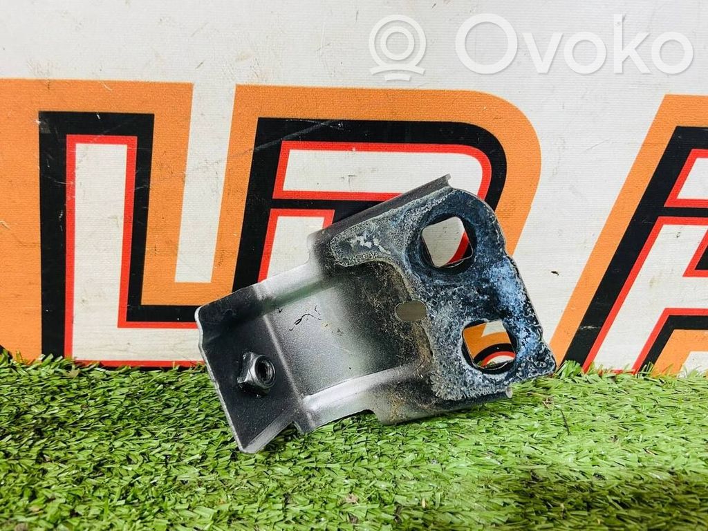 Fender mounting bracket   J9C316150AC,J9C2948