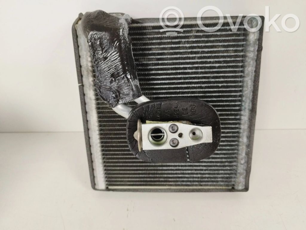 Chłodnica nagrzewnicy klimatyzacji A/C   5Q1820105B,CZ447610,R1234WA,5Q0820679E