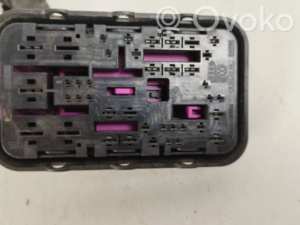 Volkswagen Golf VI Módulo de fusible 