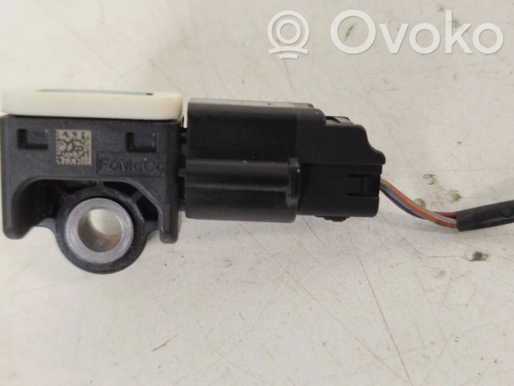 Airbagsensor Crashsensor Drucksensor   8V4T14B006AA,111121400,C83HA,555D