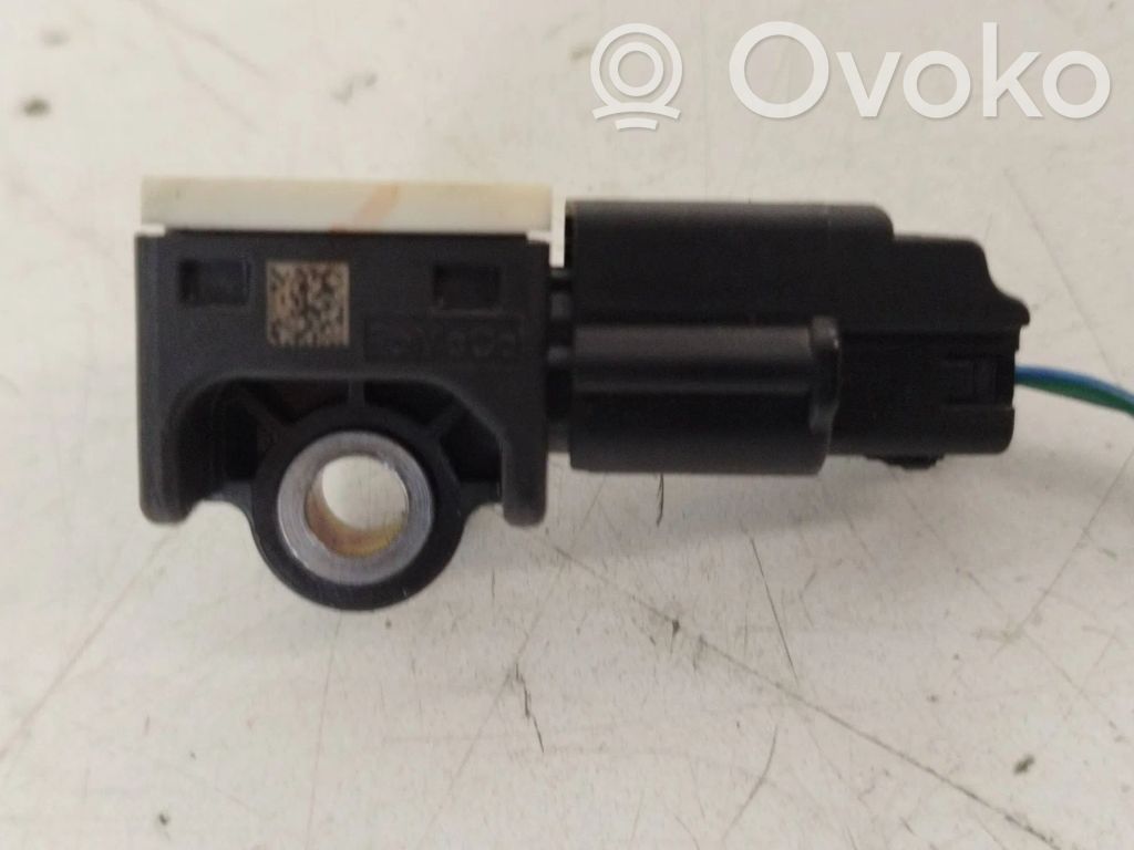 Airbagsensor Crashsensor Drucksensor   8V4T14B006AA,111121400,C83HA