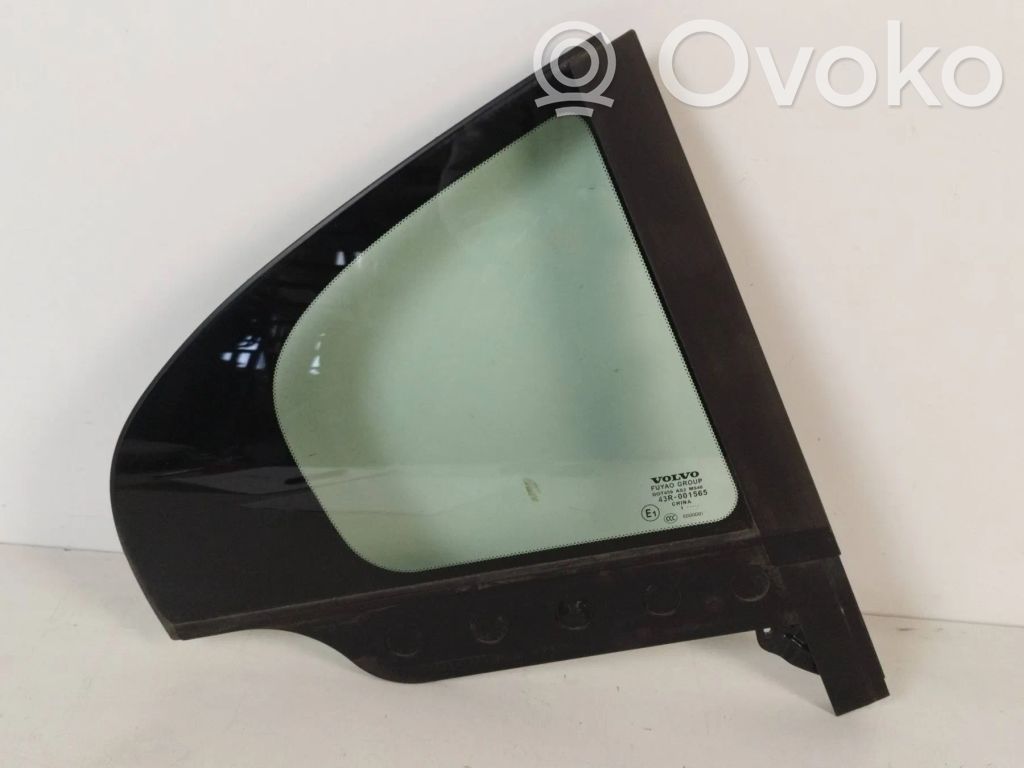 Volvo S60 Ventanilla de ventilación de la puerta trasera 