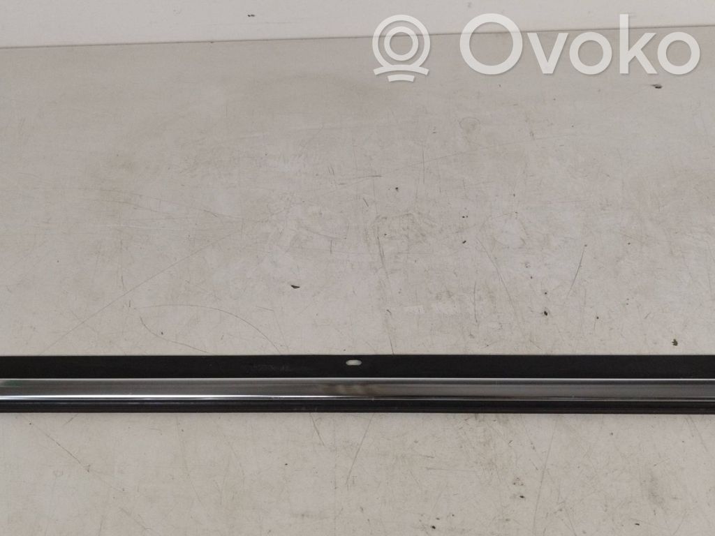 Audi Q7 4L Mască ușă spate (turnată) 