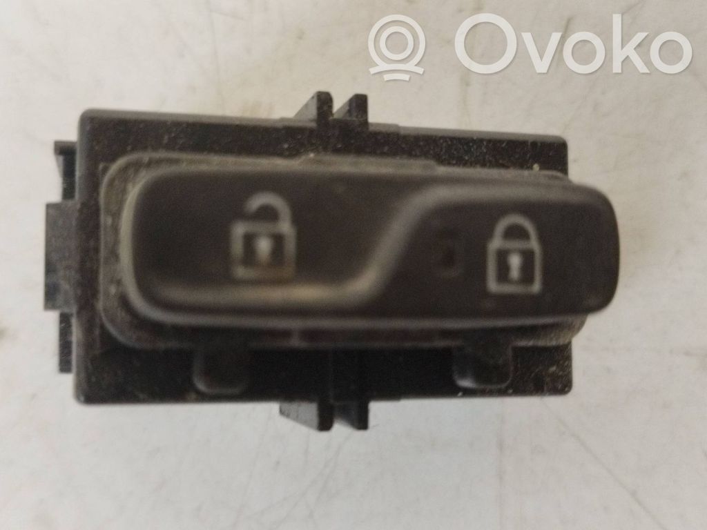 Volvo S60 Central locking switch button 