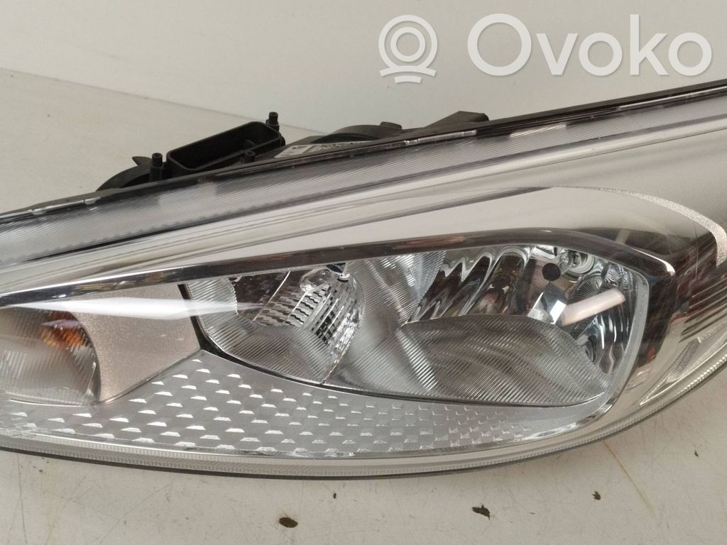Ford Focus Scheinwerfer 