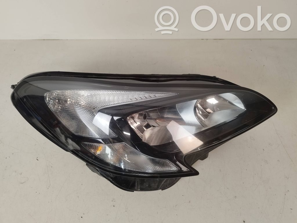 Opel Corsa E Headlight/headlamp 